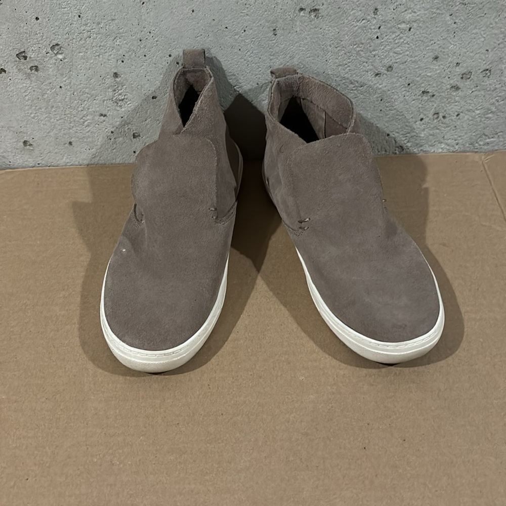 Dolce Vita Gray Pull On Sneaker Booties - Size 6.5 - Picture 2 of 7